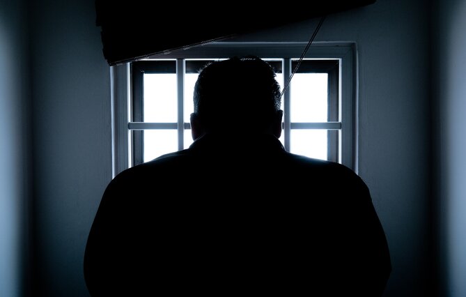 (91) Fleury-Mérogis : un surveillant pénitentiaire agressé à l’arme blanche par un détenu au « lourd passif criminel »
